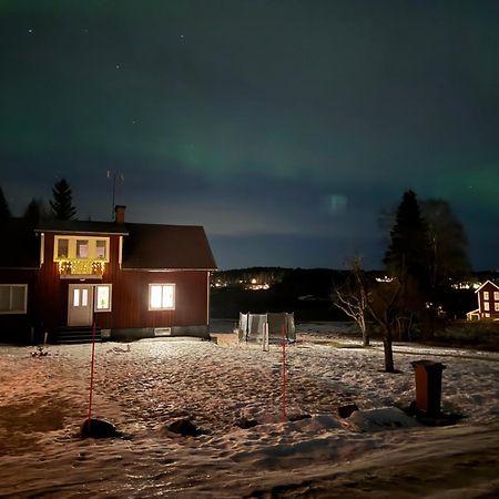 Fiberhusets Retreat: High-Speed Haven Near Hudiksvall Villa Exterior photo